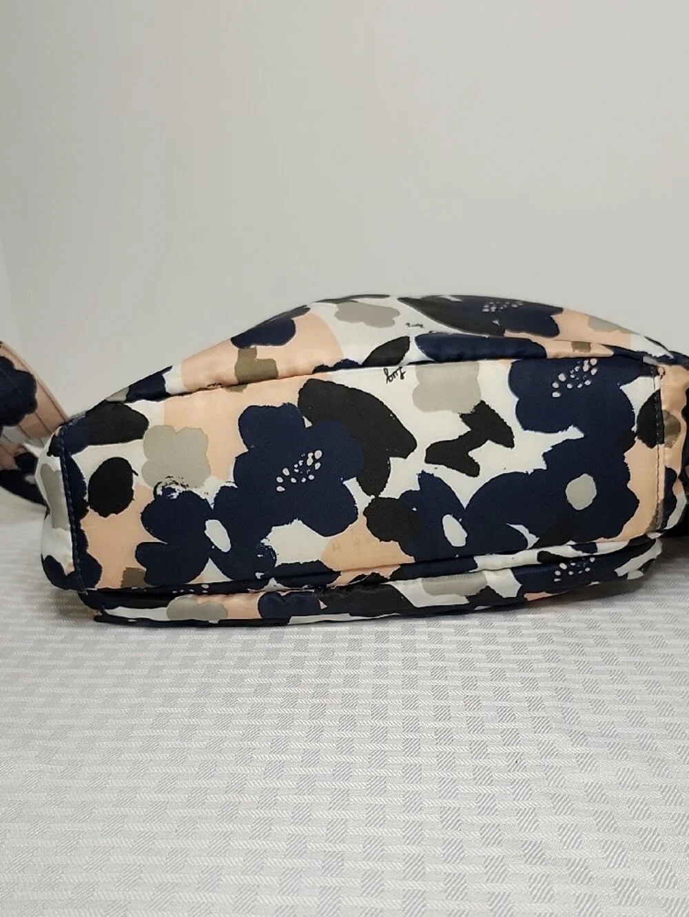 Lug Shimmy Abstract Floral Crossbody Bag